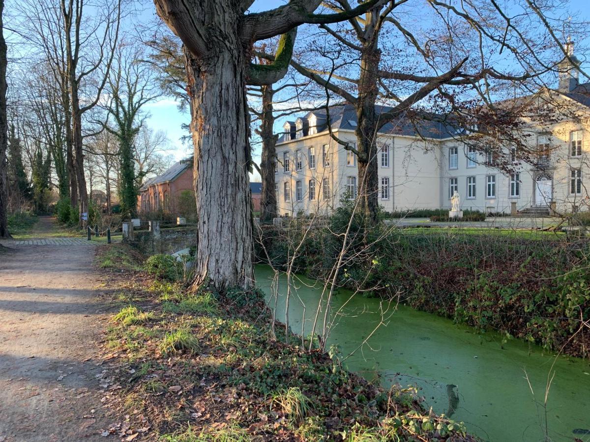 De Lotuspoort Met Mihr'S B&B In De Abdij Van Bornem Esterno foto