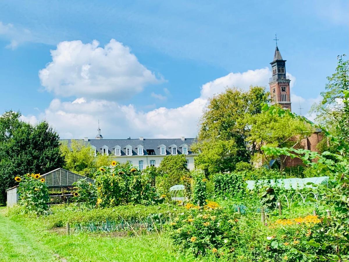 De Lotuspoort Met Mihr'S B&B In De Abdij Van Bornem Esterno foto