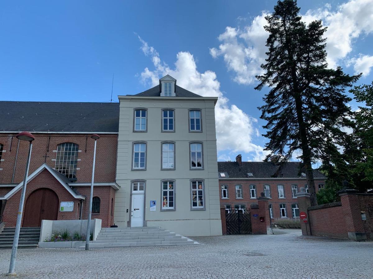 De Lotuspoort Met Mihr'S B&B In De Abdij Van Bornem Esterno foto