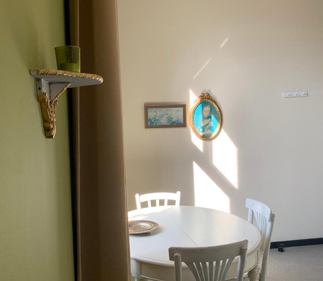 De Lotuspoort Met Mihr'S B&B In De Abdij Van Bornem Esterno foto