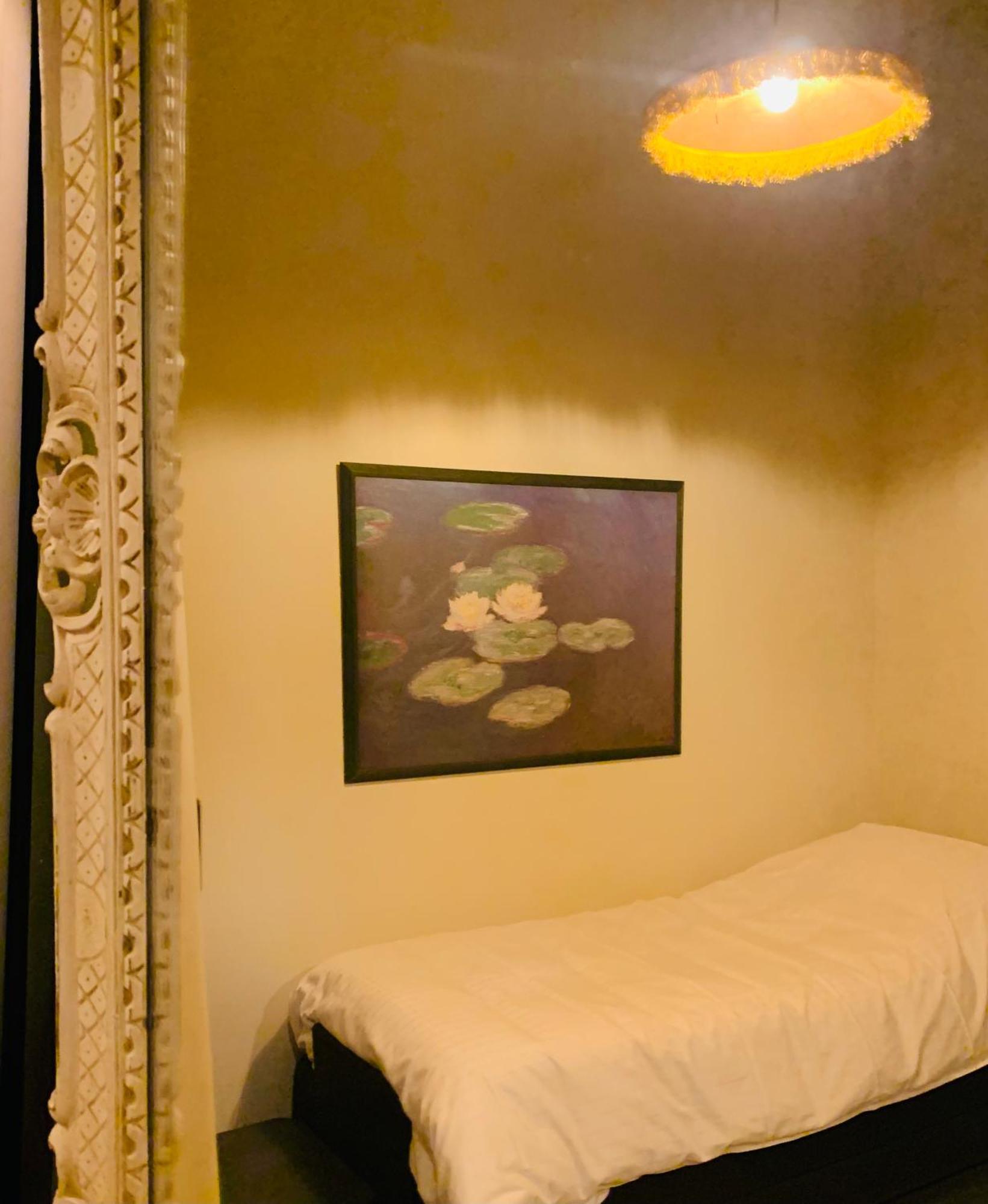 De Lotuspoort Met Mihr'S B&B In De Abdij Van Bornem Esterno foto